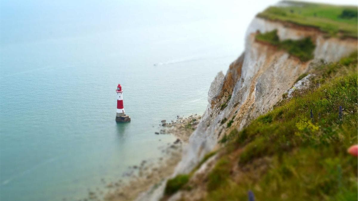 النزوح مرة أخرى: اللاجئون الفلسطينيون في لبنان يواجهون أزمة جديدة مع تكثيف العمليات الإسرائيلية